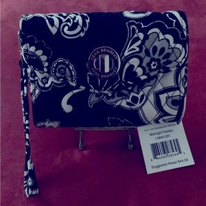 Vera Bradley Ladies Wristlet